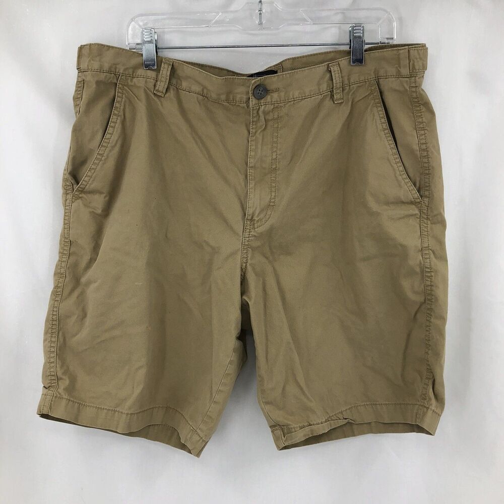 MARC ANTHONY Flat Front Lightweight Khaki Tan Shorts Inseam 9.5” Sz 36
